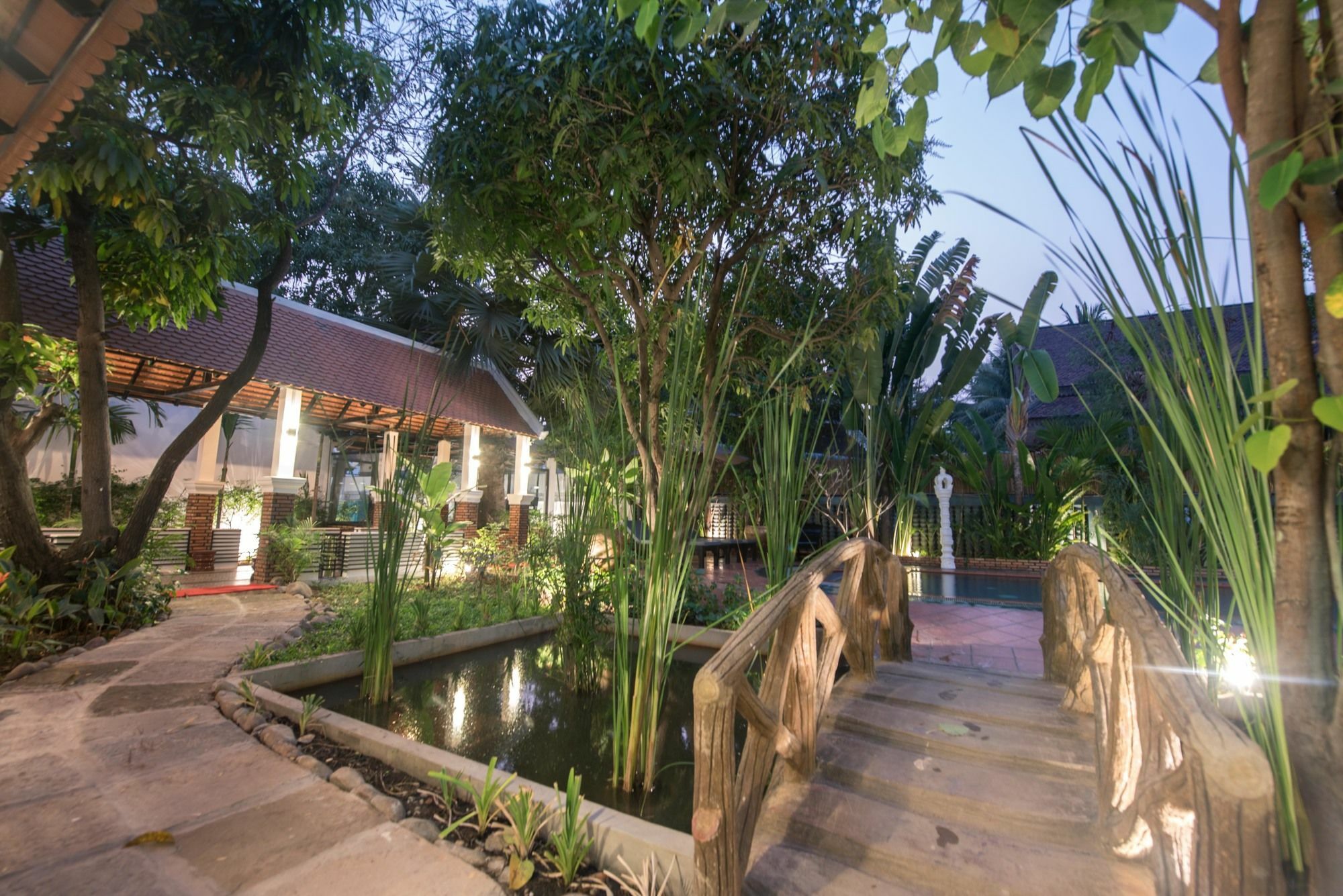 Lavender Angkor Boutique Hotel Siem Reap Exterior photo